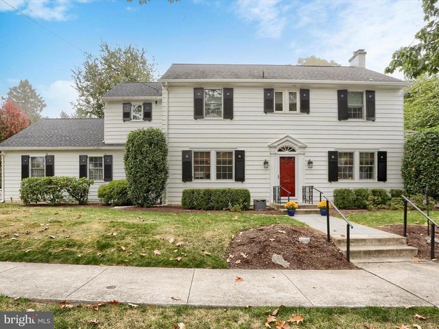 2424 Lincoln St, Camp Hill