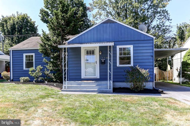 1704 Sherwood Rd, New Cumberland