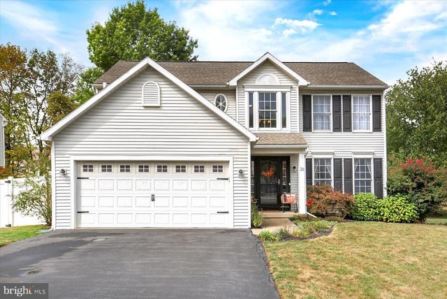 36 Monarch Lane, Mechanicsburg