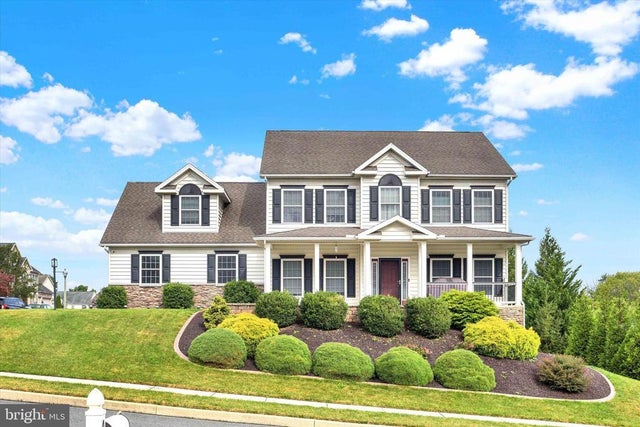 480 Francis Dr, Mechanicsburg