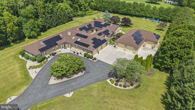 253 Brindle Road, Mechanicsburg