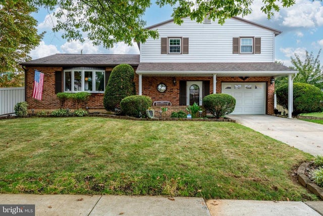 118 Victoria Dr, Mechanicsburg