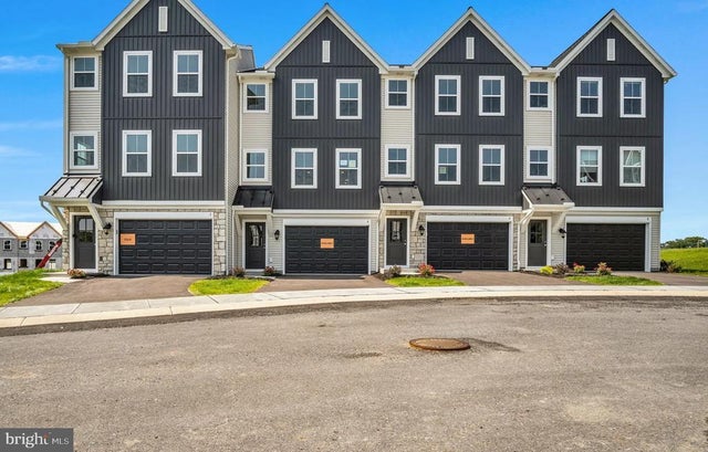 4 Morgan Cir #013-03, Carlisle