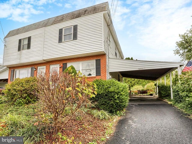 18-b W Glenwood Dr, Camp Hill