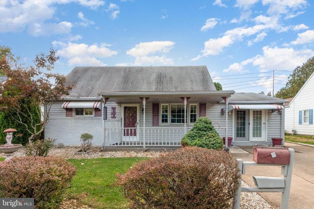 330 Charles Rd, Mechanicsburg