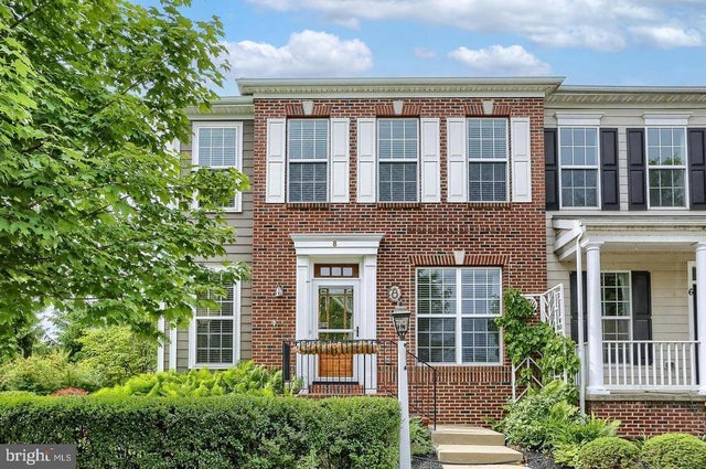 8 Meadow Creek Ln, Mechanicsburg
