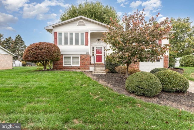 415 Pawnee Dr, Mechanicsburg