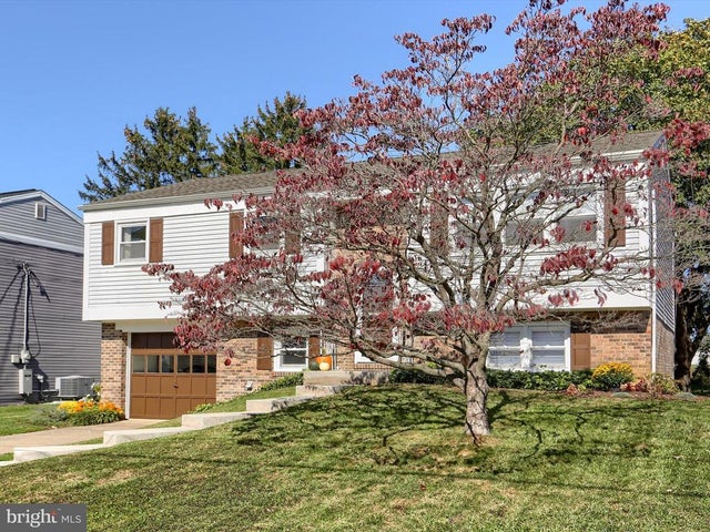 4819 Brian Rd, Mechanicsburg