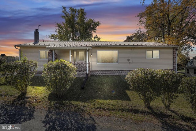 5 Ball Park Dr, Gardners