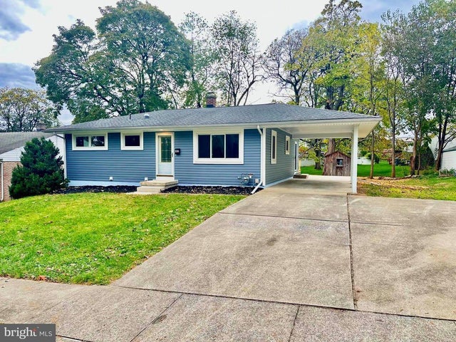 302 Saint Marks Rd, Mechanicsburg