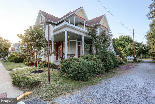 424 W Main Street, Mechanicsburg