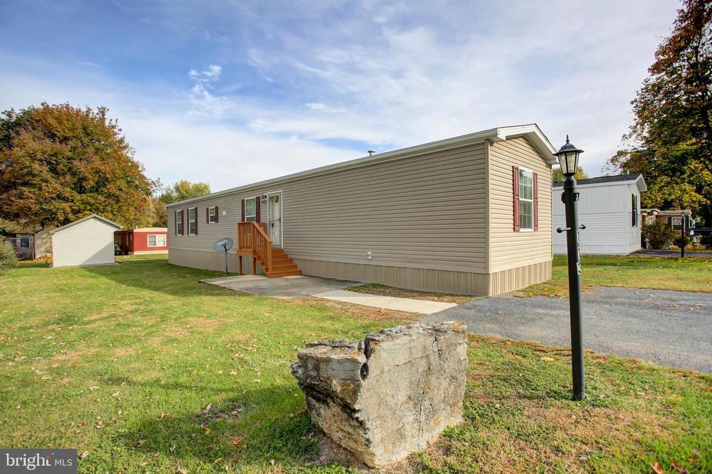 113 Big Spring Ter, NEWVILLE