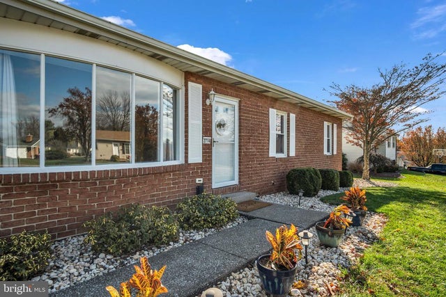 2714 E Rosegarden Blvd, Mechanicsburg