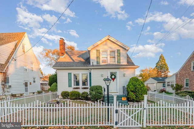 923 N College St, Carlisle