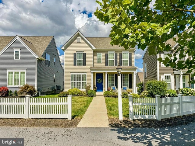 3274 Longview Rd, Mechanicsburg