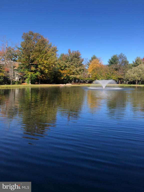 390 Snow Ridge Cir, LAKE HARMONY