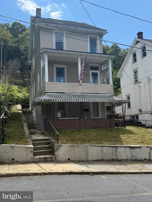 1 W High St, Nesquehoning