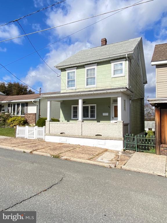 36 E Fell St, Summit Hill
