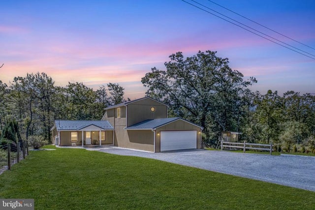 619 N Pennsylvania Ave, Centre Hall