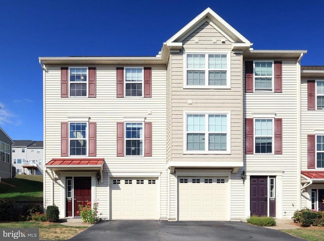 190 Kestrel Ln, Boalsburg