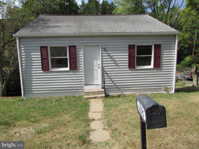 418 Pike St, State College