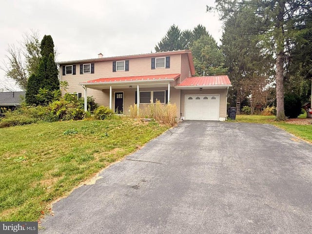 242 Spring St, State College