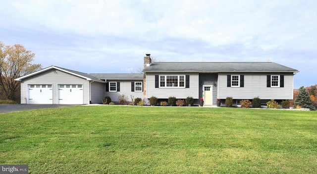 11 Hemlock Dr, Port Matilda