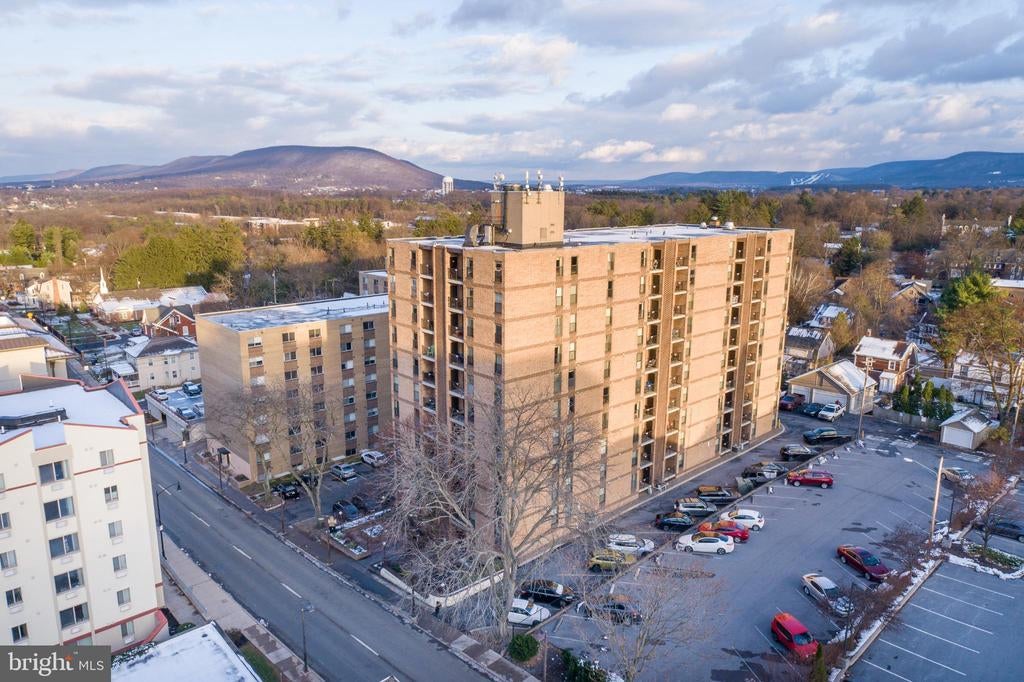 456 E Beaver Ave #505, STATE COLLEGE