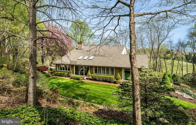 7 Evergreen Ct, West Chester