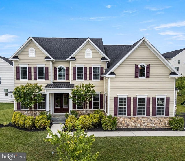 708 Stonecliffe Rd, Malvern