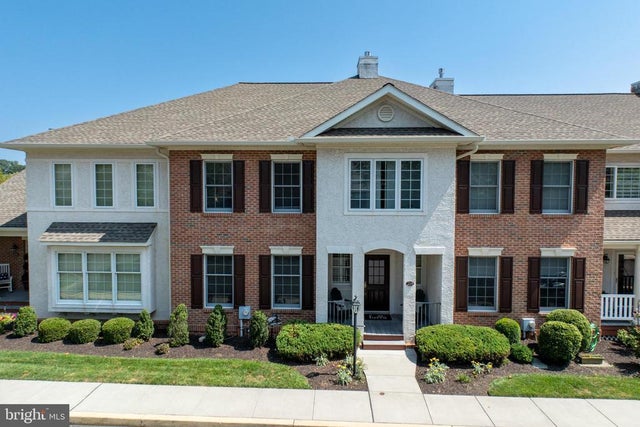 214 Windgate Dr, Chester Springs