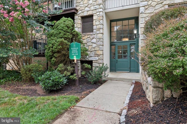 118 Drummers Ln #118, Wayne