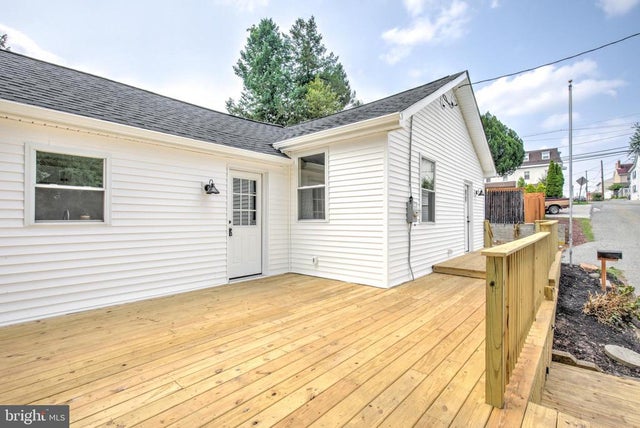 1 Penn St, Phoenixville