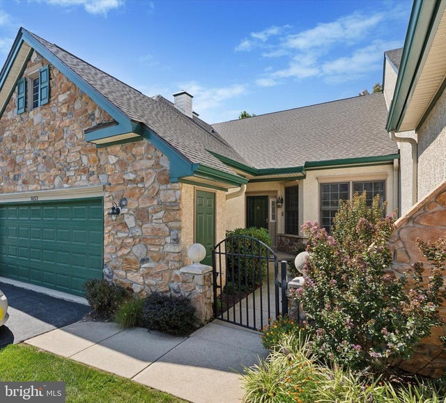 1653 Yardley Ct, West Chester