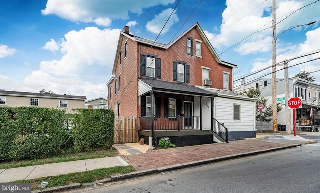 303 W Washington St, West Chester