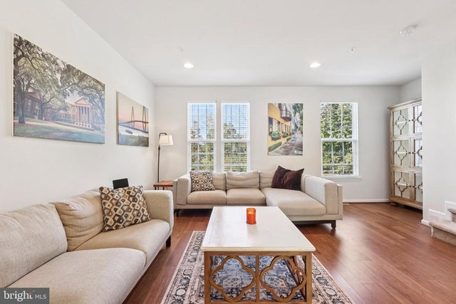 103 Simmons Aly, Phoenixville