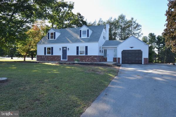 286 State Rd, West Grove