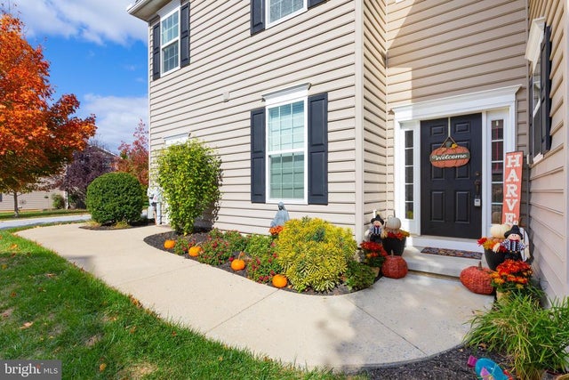 94 New Village Greene Dr, Honey Brook