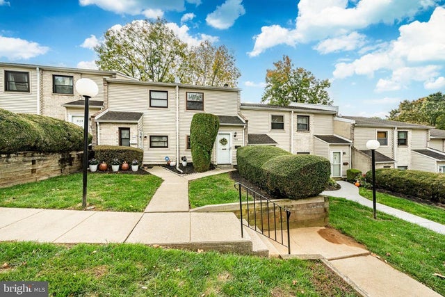 2007 Valley Dr #2007, West Chester