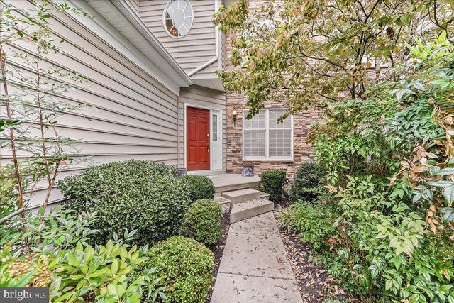 4 Sloan Rd, West Chester