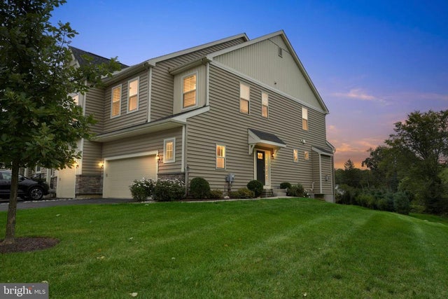 201 Kestrel Ct, Kennett Square