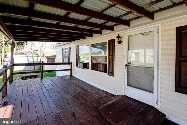 19 Becky Ln, Cochranville