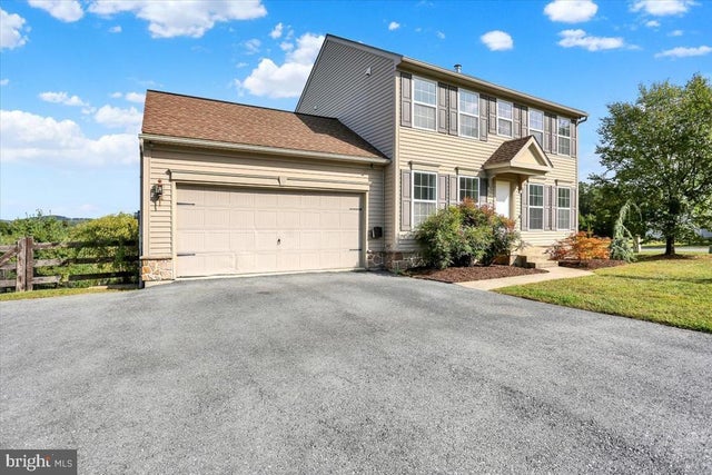 281 Merwood Dr, Morgantown