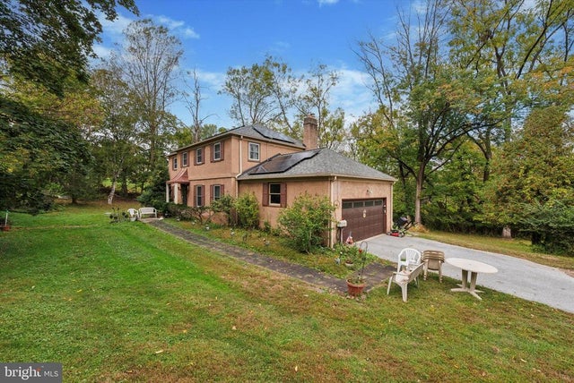 5 Westgate Cir, Malvern