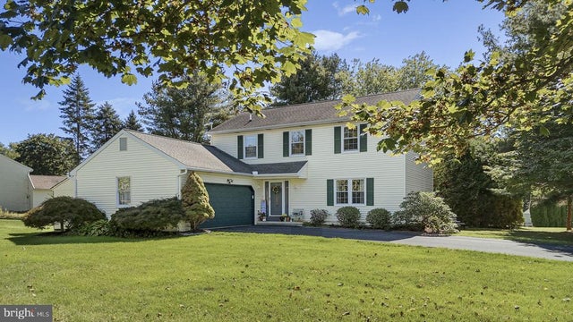 16 Bridle Ct E, Glenmoore