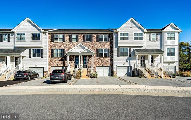 1832 Boulder Dr, Downingtown