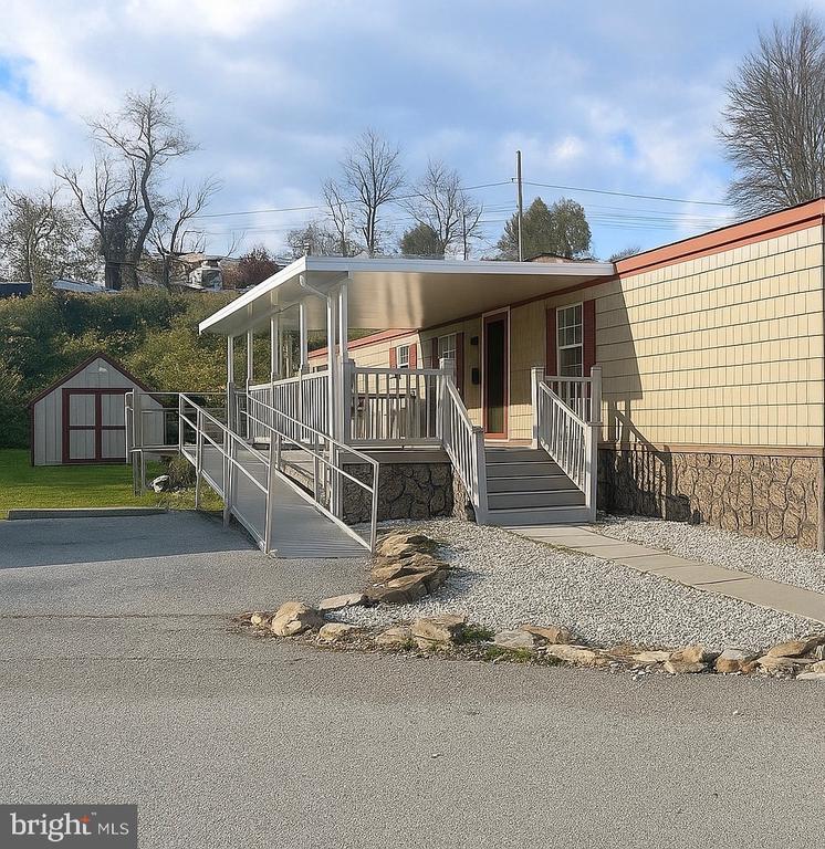 111 Imperial Dr, COATESVILLE