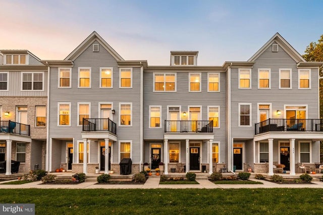 958 Skylar Ct, Phoenixville