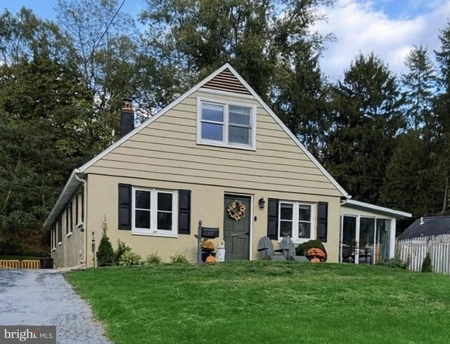 723 Hillside Dr, West Chester