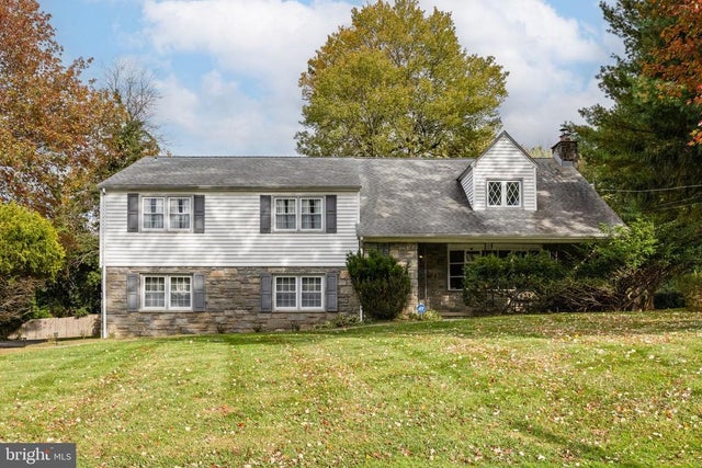 1014 Townsend Cir, Wayne